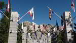 -avenue-of-flags