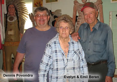 Dennis Povondra - Evelyn and Emil Beran Dennis Povondra - Evelyn and Emil Beran